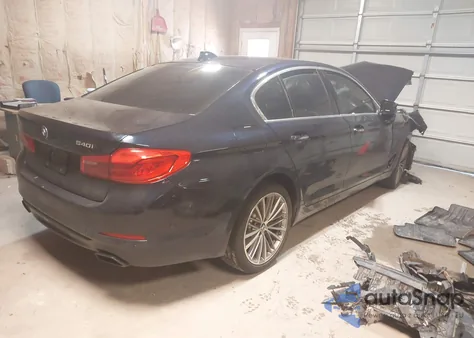 2018 BMW 540I xDrive z USA, uszkodzony, nr VIN WBAJE7C58JWD52182